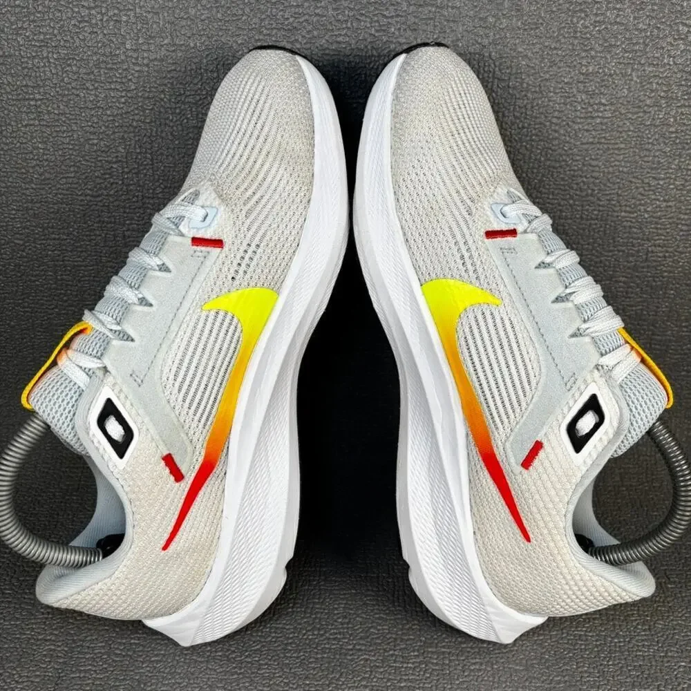 🔴 Nike Air Zoom Pegasus 40 Women`s Size 9 Grey Yellow Running Shoes DV3854-102